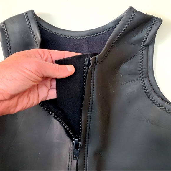Men’s Neoprene Front Zip Vest - Picture 6 of 9